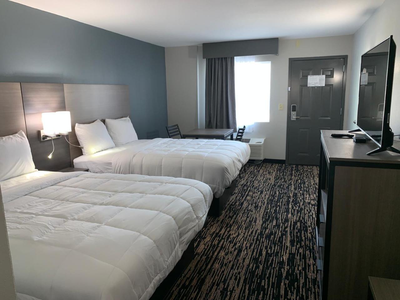 Super 8 By Wyndham Sulphur South Luaran gambar